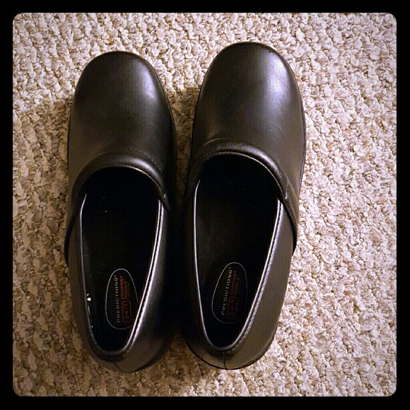 Predictions Shoes - Nonslip shoes